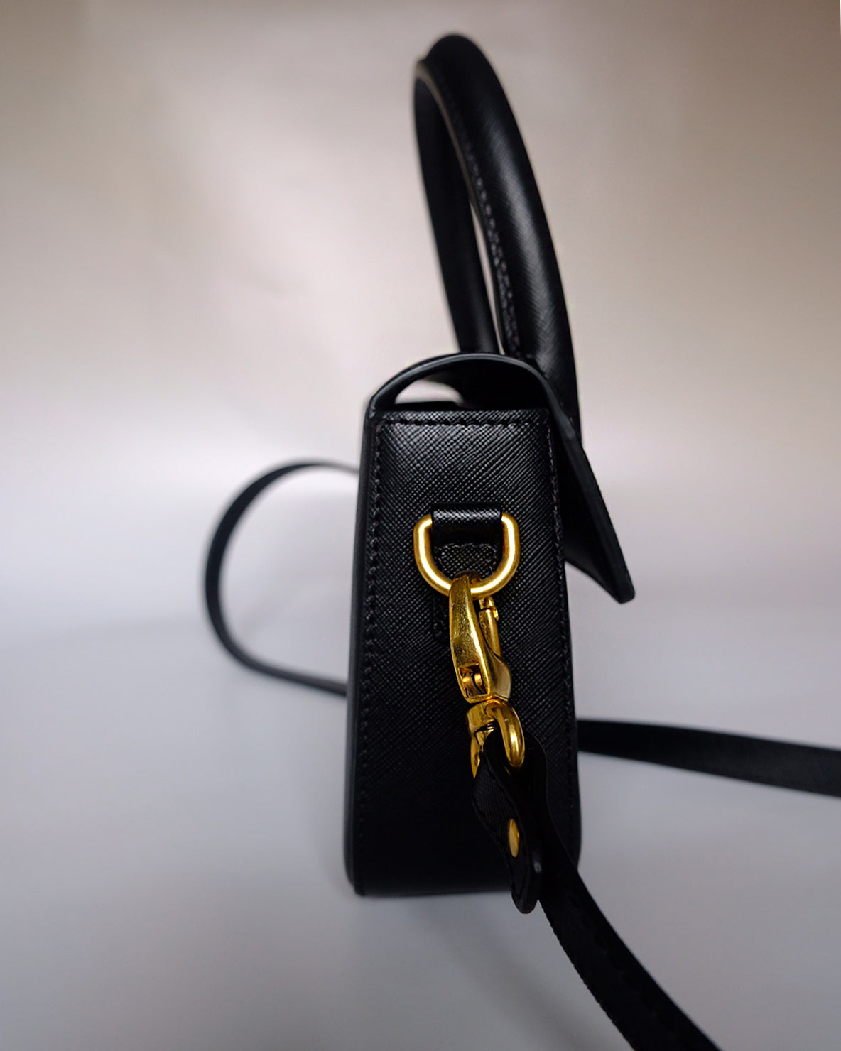 Harpe Saffiano leather in Obsidian Black