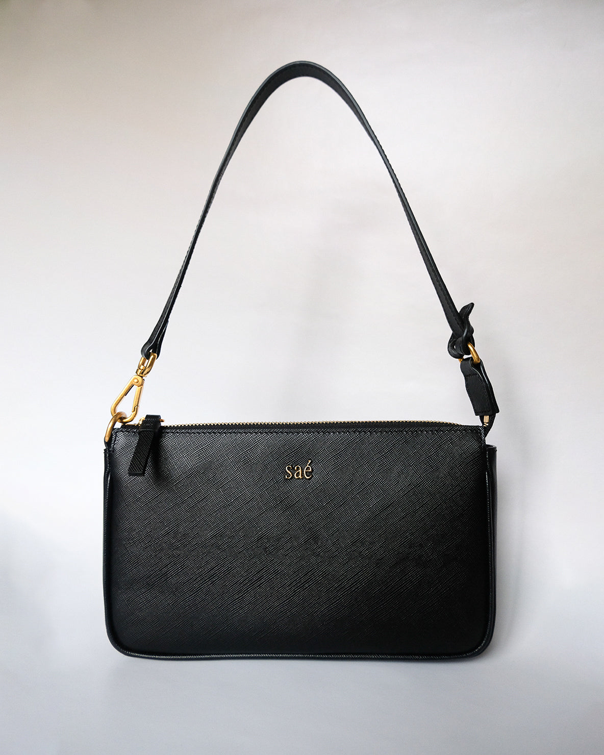 Monet Saffiano leather in Obsidian Black