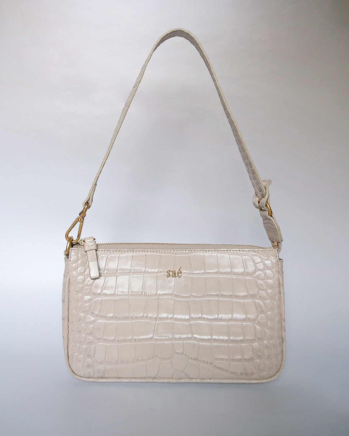 Monet in Cream Puff White
